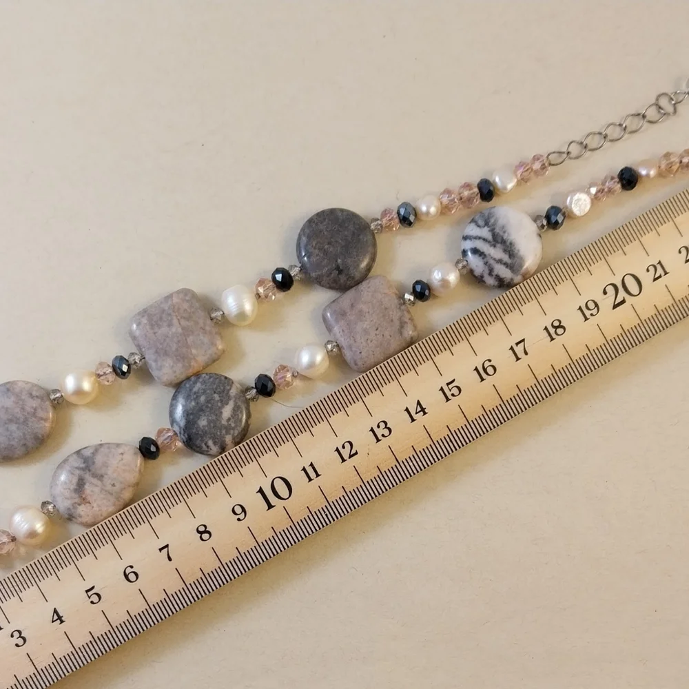 Stone and Freshwater Pearl Necklace - Picture 7 of 13